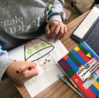 オリジナルパフェ作りの様子