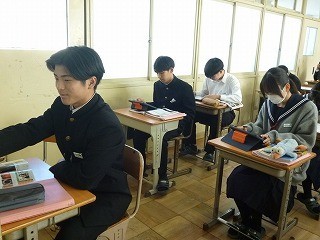 https://chita.schoolweb.ne.jp/2320118/blog_img/141934540?tm=20241218125510