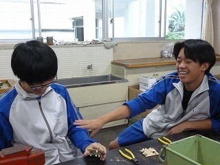 https://chita.schoolweb.ne.jp/2320118/blog_img/54343222?tm=20241029132531