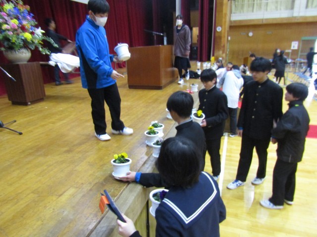 https://chita.schoolweb.ne.jp/2320119/blog_img/232185219?tm=20250306155246