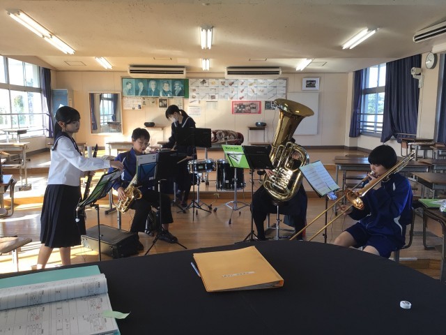 吹奏楽部練習風景